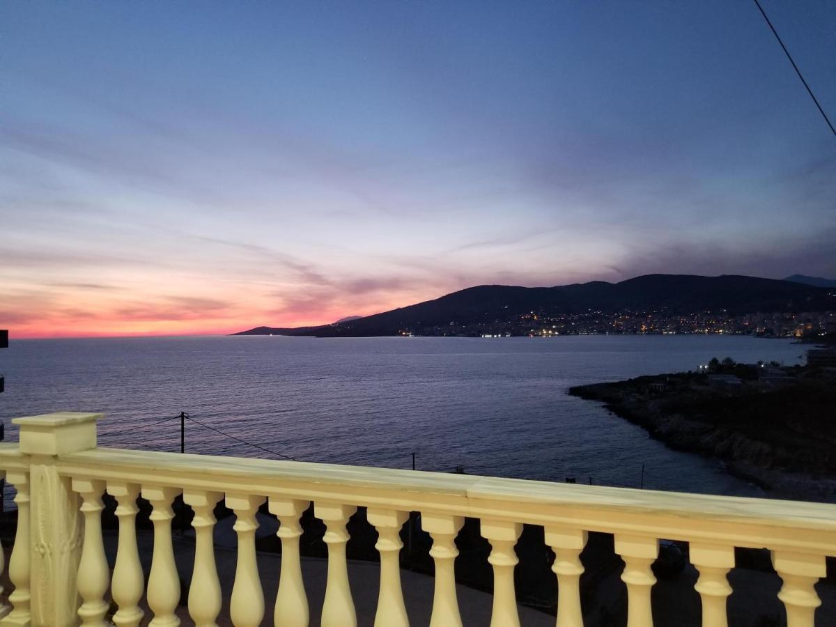 Vila Sulozeqi Appartement Sarandë Buitenkant foto