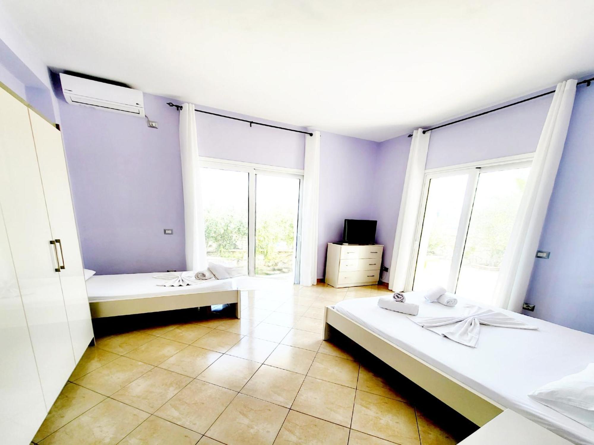 Vila Sulozeqi Appartement Sarandë Buitenkant foto