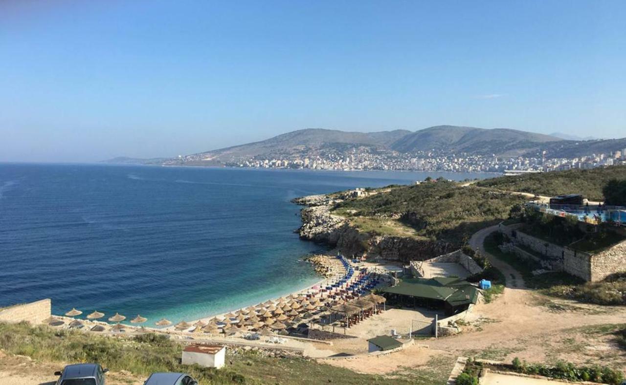 Vila Sulozeqi Appartement Sarandë Buitenkant foto