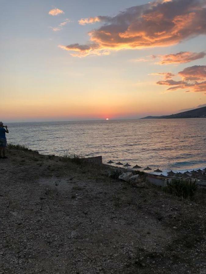 Vila Sulozeqi Appartement Sarandë Buitenkant foto